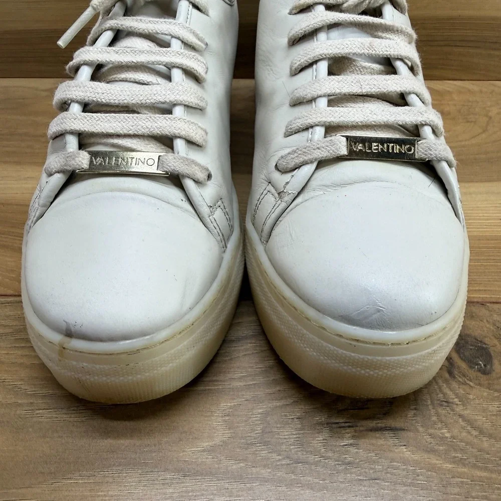 Valentino By Mario Valentino Womens 7.5 Dalia Logo Leather Platform Sneaker Bone